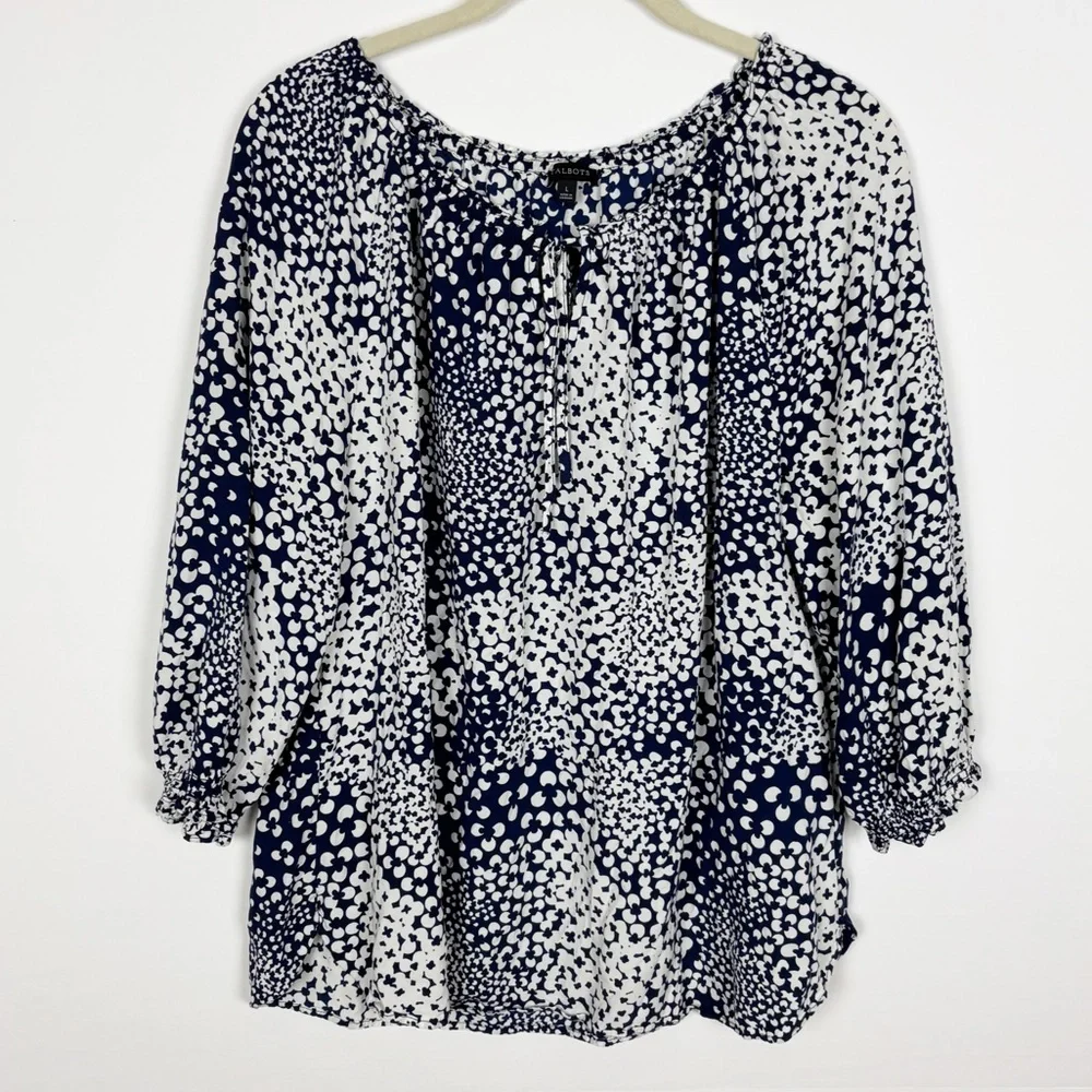 Talbots Abstract Clover Blouse Navy White Size Large - Picture 8 of 8